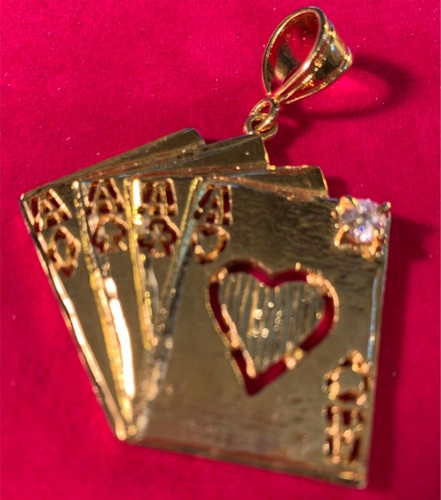 Pendentif avec charme - as,