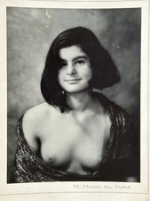Portrait femme Seins nus c1960