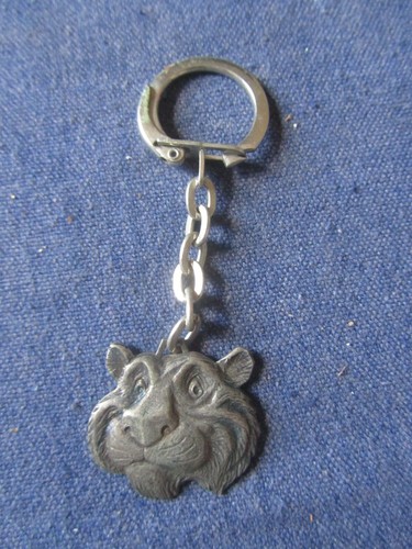 Ancien porte cles clefs esso - ancien,