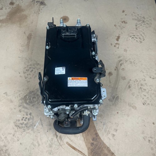Toyota rav xa50 inverter - v,