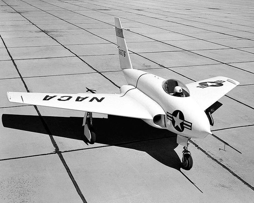 Avion northrop bantam - x-4,