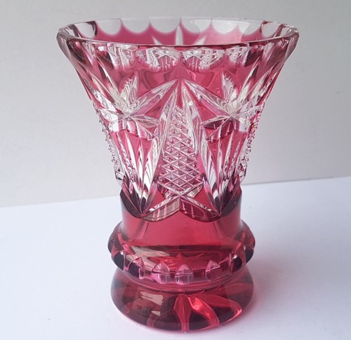 Vase cristal taillé - en,