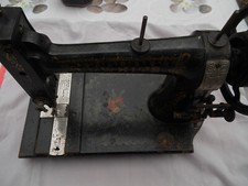 ancienne machine à coudre