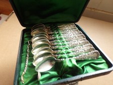 coffret 12 cuillères à moka en argent massif