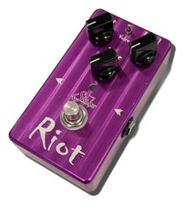 Pédale de distorsion Suhr