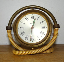 Etonnant Réveil Bayard Vintage en Laiton à Décor de Scoubidou Jaune Orientable