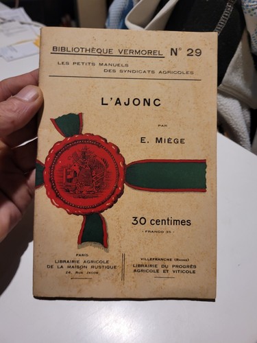 Ajonc miege - e, .miege