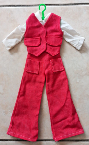 Tenue presentation rouge - "presentation, "