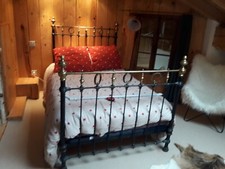 lit ancien en fer forge