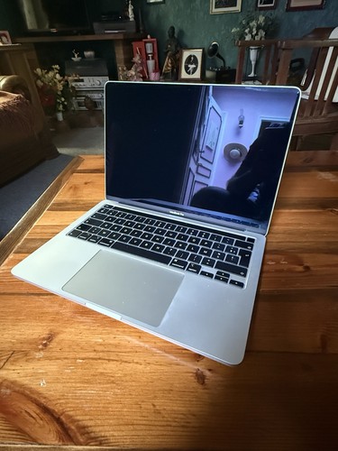 Apple macbook pro a2251 - apple,