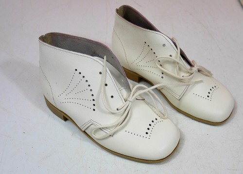Ancienne chaussure bottine - ancienne,
