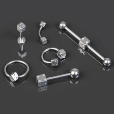 Dés Piercing Lèvre Sourcils