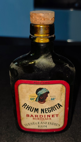 Bouteille ancienne rhum - bouteille,