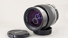 Objectif Nikon Nikkor 2.5/105mm Ai-s AIS - monture F avec pare soleil intégré