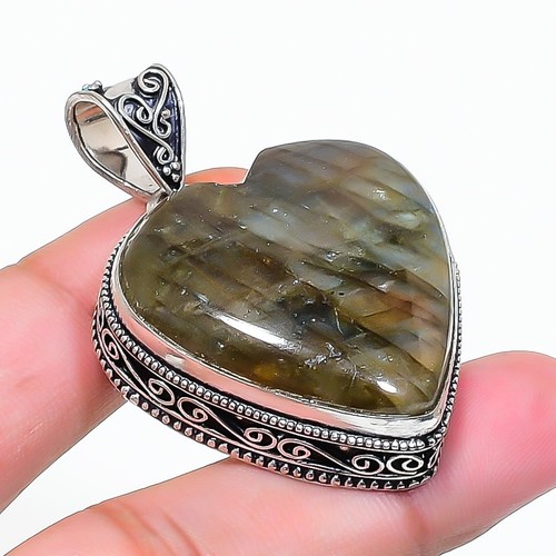 Pendentif pierre précieuse - , en