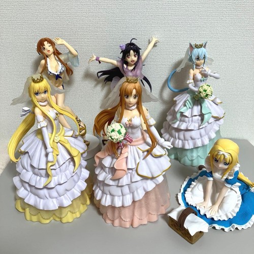 Lot figurines exq sword - de, art