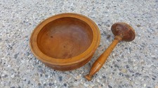 Ancien mortier et pilon en