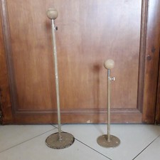 2 anciens porte-chapeaux. réglables. métal et liège. Design.
