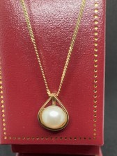 collier et pendentif perle