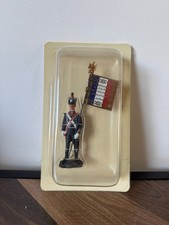 Hachette Soldat de plomb porte