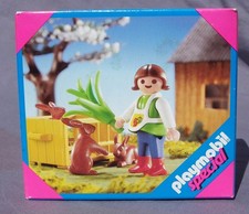 PLAYMOBIL 4529 ENFANT fille & LAPINS clapier vétérinaire cage ferme BOITE NEUVE