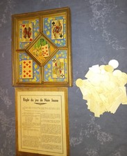 COFFRET   BOIS JEU ANCIEN DE  NAIN JAUNE  et JETONS OS