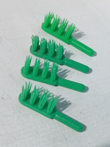 Playmobil anciennes brosses - playmobil,