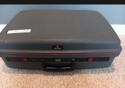 Delsey hard shell - hard, luggage