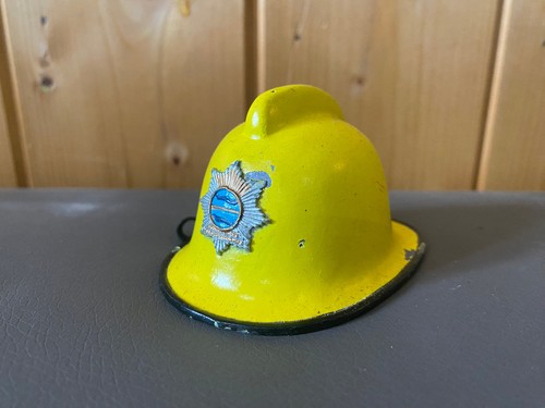 Ancien mini casque métal - ancien,