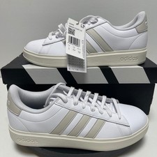 Chaussure De Tennis Adidas -