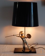 ANCIENNE LAMPE à Décor de