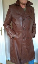 manteau long homme cuir couleur chocolat avec ceinture. 