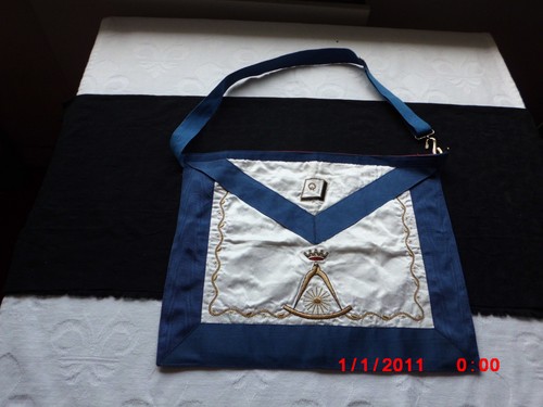 Tablier franc macon equerre - ,