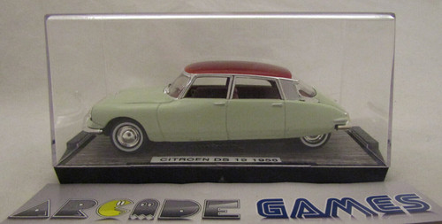 Vehicule citroen ds 19 - 1/43,