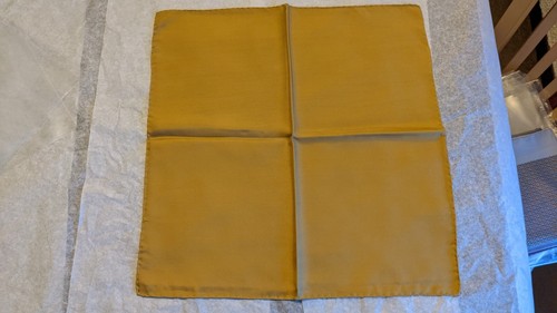 Gavroche hermès paris jaune - gavroche, paris,