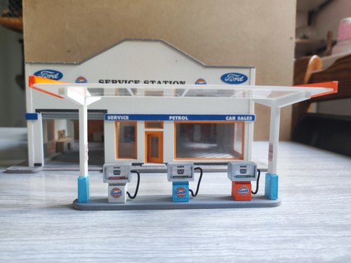 Maquette garage gulf ford - gulf,