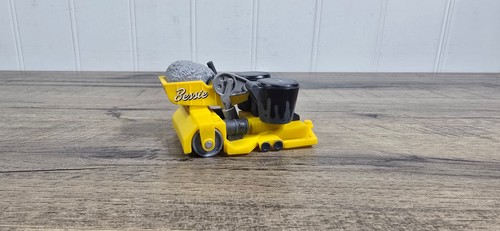 Disney pixar cars bessie - bessie, road