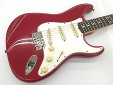 Guitare électrique FENDER