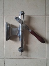 Grand TIRE BOUCHON mural