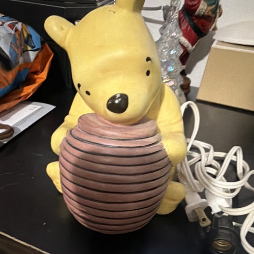 Disney winnie the - winnie, honey
