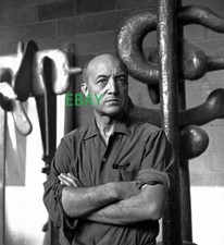 Photographie de ISAMU NOGUCHI