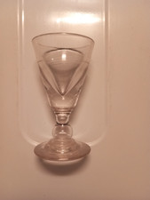 ancien verre a absynthe gravé mesure en verre soufflé bouche