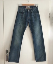 Jean Levi’s 506 standard