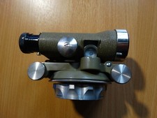 lunette de géometre kern pour