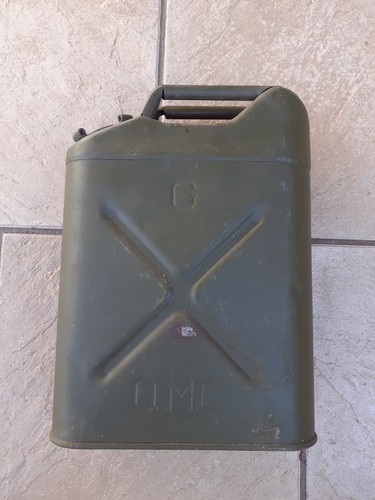 Jerrican ww2 datée 1944 - ww2,