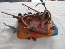 Très beau Bateau des Pirates Playmobil Réf. 4136