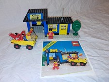 Vintage 1980 LEGO TOWN SET