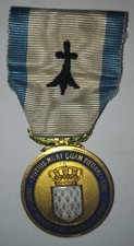 Médaille d'or des sauveteurs bretons dans sa boite