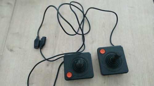 Joystick officiel atari 40 - atari,