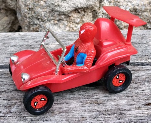 Voiture figurine marvel - +,